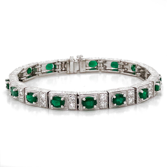 Zambian Oval Cut Emeralds 6.38 Carat Diamond Platinum Bracelet